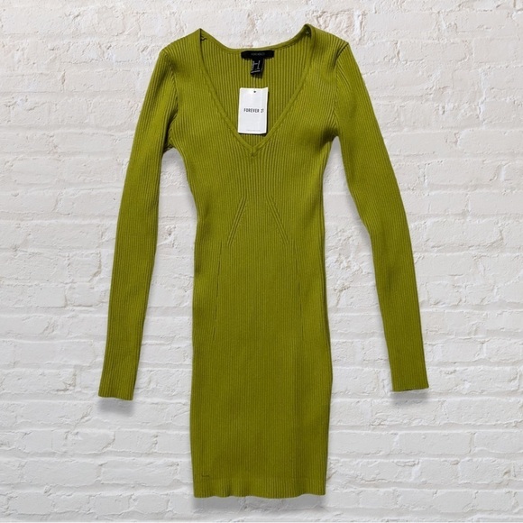 Forever 21 Dresses & Skirts - Forever 21 Green Ribbed Bodycon Mini Dress